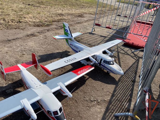 Пилоты Росгвардии поделились опытом с участниками Авиамодельного фестиваля «Живущие небом» в Подмосковном поселке Монино 