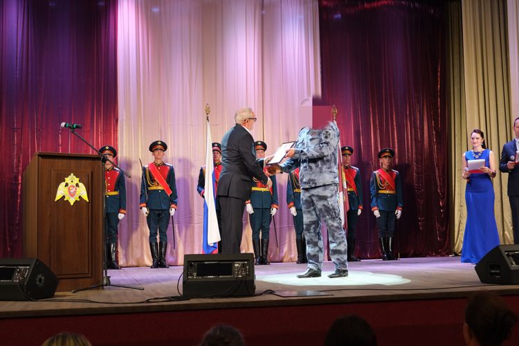В Смоленске сотрудники ОМОН «Кривич» отметили 30-летие спецподразделения 