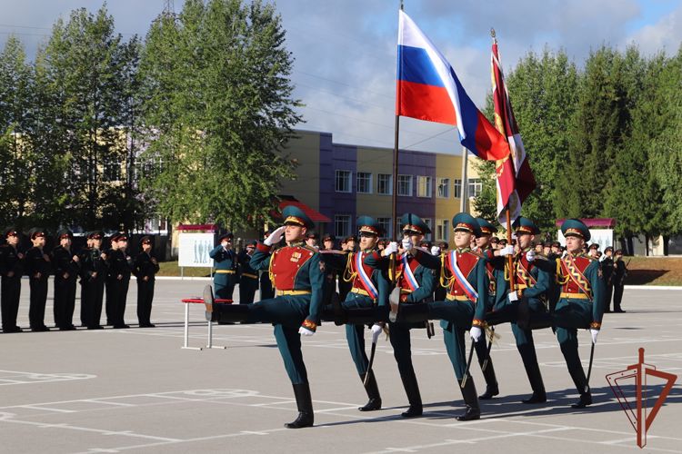 В Перми курсанты Пермского военного института Росгвардии приняли военную присягу
