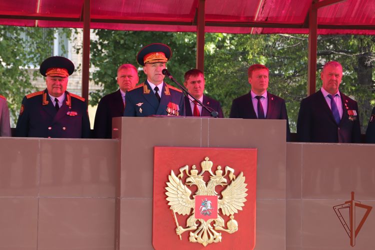 В Перми курсанты Пермского военного института Росгвардии приняли военную присягу