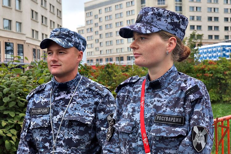 Безопасность проведения Восточного экономического форума обеспечили сотрудники Росгвардии