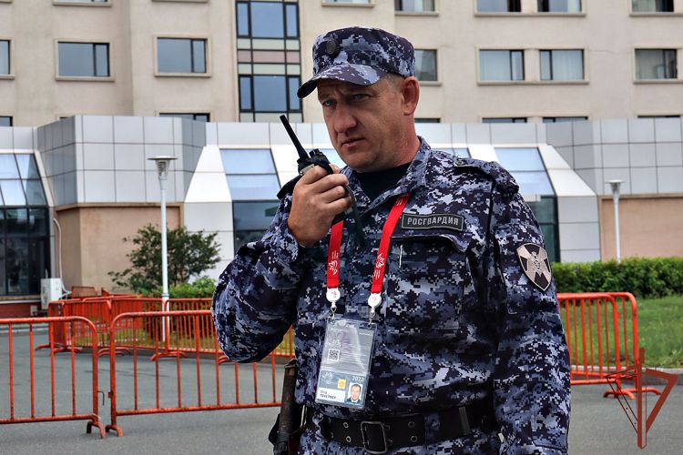Безопасность проведения Восточного экономического форума обеспечили сотрудники Росгвардии