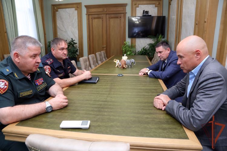 Личному составу Управления Росгвардии по Липецкой области представили нового руководителя
