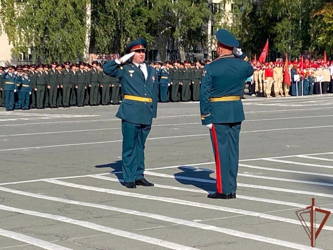 Первокурсники Новосибирского военного института Росгвардии присягнули на верность Отечеству