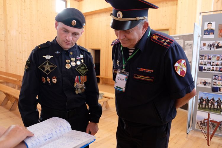 Росгвардия приняла участие в закрытии Международного молодежного форума «Каспий – 2022»