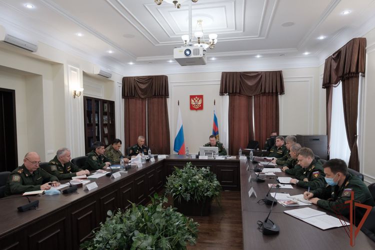 В Екатеринбурге при участии Росгвардии состоялось координационное совещание руководителей правоохранительных органов 