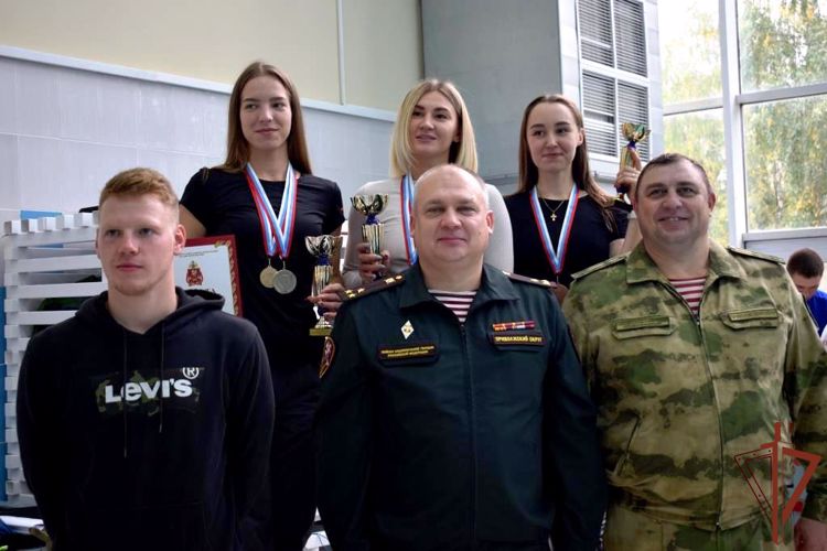 Чемпионат Приволжского округа Росгвардии по плаванию завершился в Нижнем Новгороде  