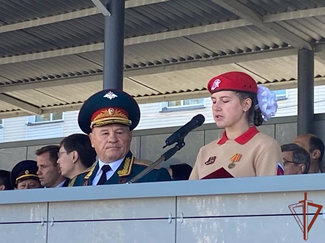 Первокурсники Новосибирского военного института Росгвардии присягнули на верность Отечеству