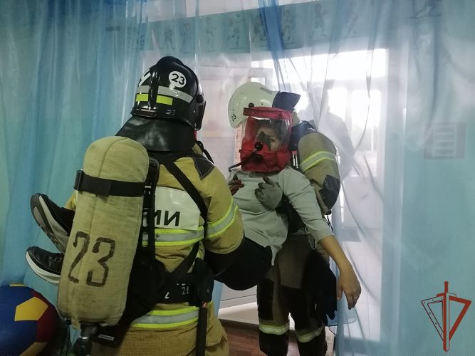 Межведомственные пожарно-тактические учения прошли в грозненском образовательном учреждении Росгвардии