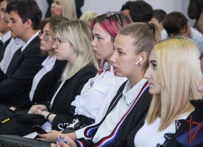 «Парту Героя» памяти бойца сахалинского спецназа открыли в Корсакове 