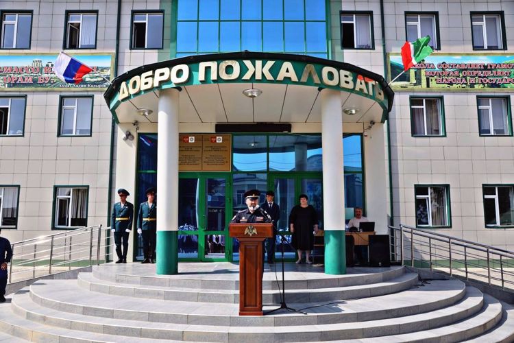 В селе Джалка увековечили память погибшего сотрудника Росгвардии