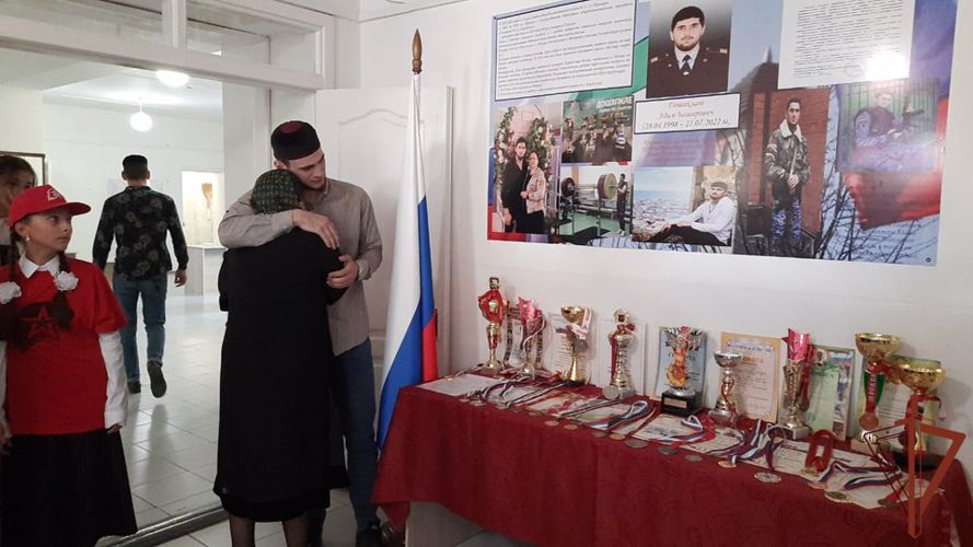 Имена погибших сотрудников Росгвардии увековечили в Ингушетии
