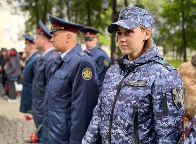 Новгородские росгвардейцы приняли участие в открытии мемориального комплекса «Вечный Огонь Славы»