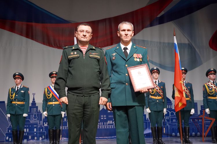 Командующий СЗО Росгвардии поздравил личный состав подразделений округа, отметивших годовщины формирования