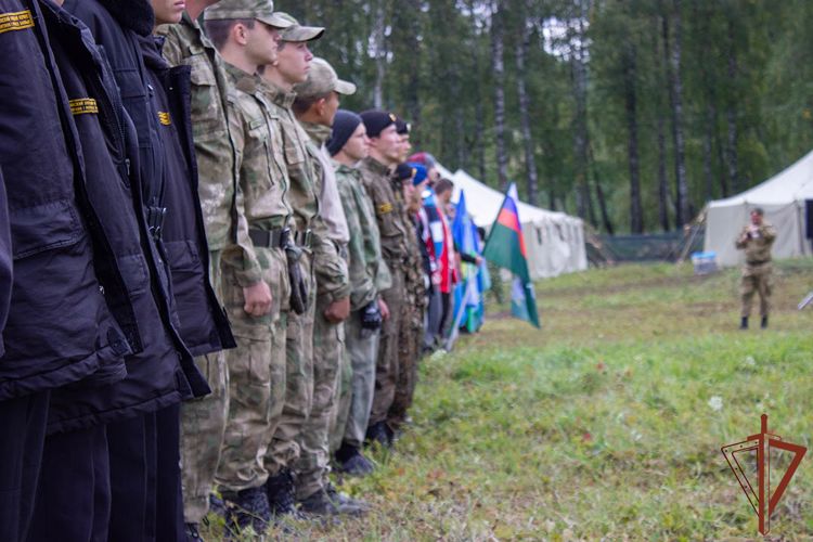 На Южном Урале росгвардейцы провели первые военно-патриотические игры для курсантов и студентов (видео)