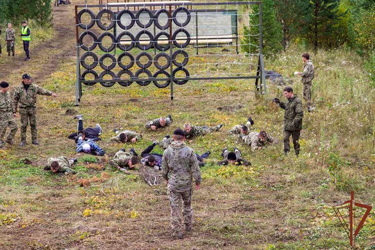 На Южном Урале росгвардейцы провели первые военно-патриотические игры для курсантов и студентов (видео)