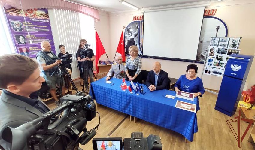  Церемония гашения марки в честь легендарного комбата Победы состоялась в Севастополе  при участии Росгвардии