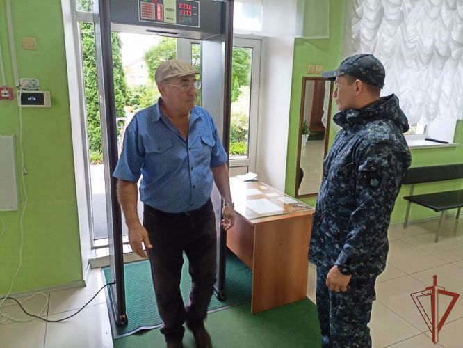 Росгвардейцы приняли участие в охране общественного порядка в единый день голосования в субъектах СКФО