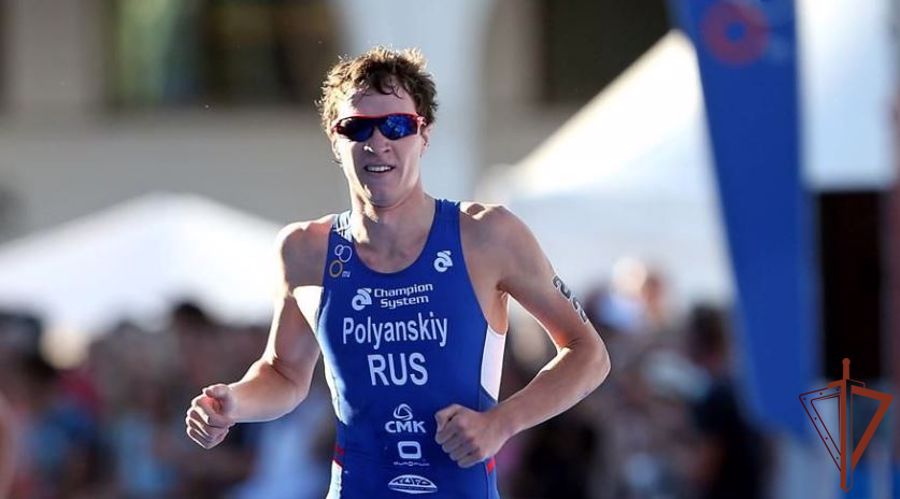 Спортсмен Росгвардии завоевал «золото» на чемпионате России по триатлону