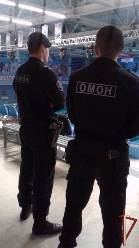 Росгвардия обеспечила правопорядок матча КХЛ в Челябинске