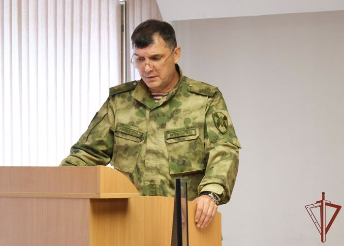 Командующий Уральским округом проверил подразделения Управления Росгвардии по Свердловской области