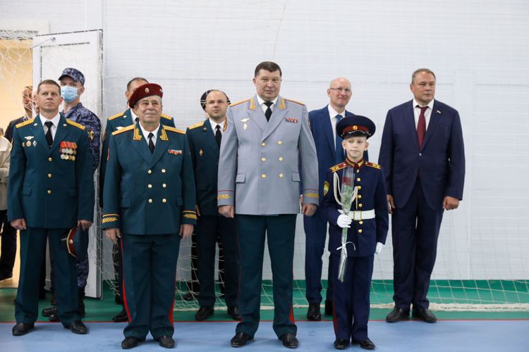 В День знаний генерал-полковник Игорь Ильяш посетил Московское президентское кадетское училище имени М. А. Шолохова