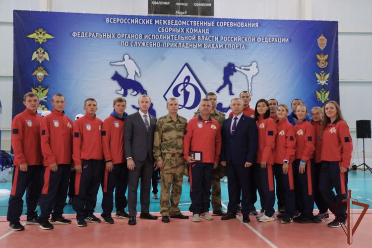 Сборная команда Росгвардии участвует в соревнованиях по служебно-прикладным видам спорта