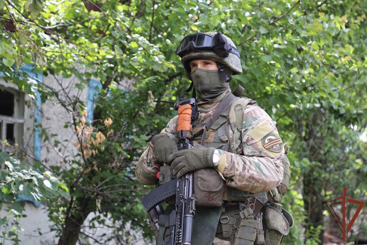 При участии Росгвардии в ЛНР обнаружена и уничтожена установка РСЗО  и склад боеприпасов