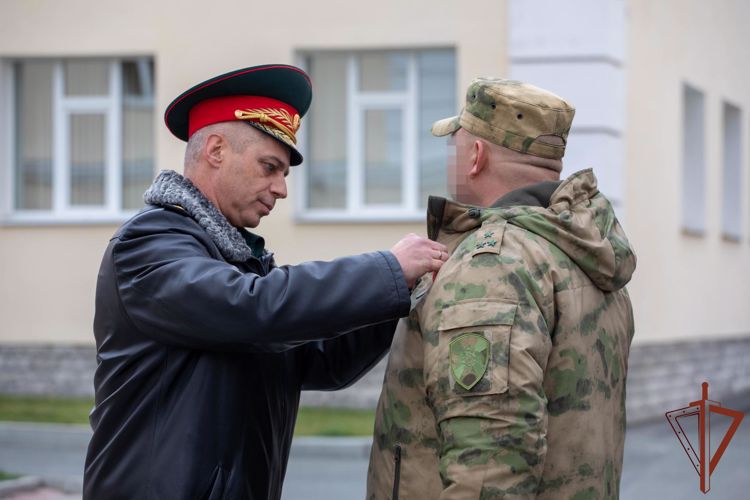 Памятное мероприятие, посвященное 42-летию Уральского округа Росгвардии, состоялось в Екатеринбурге (видео)