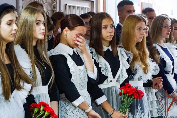 Память офицера ОМОН Росгвардии увековечили в Комсомольске-на-Амуре