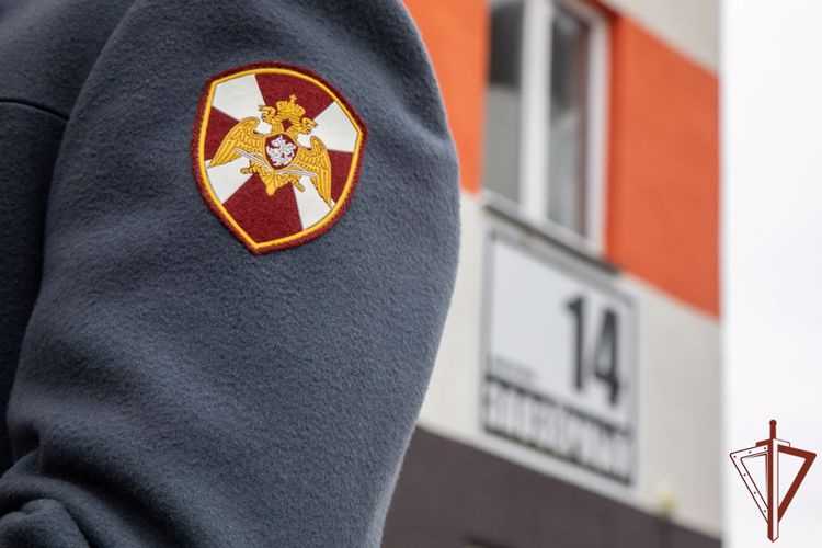 Военнослужащие Росгвардии получили ключи от новых квартир в ЗАТО Озёрск