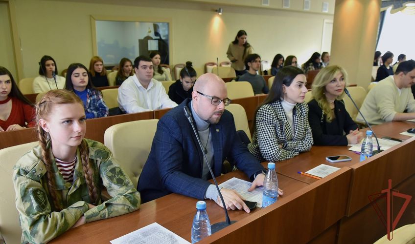 Представитель пресс-службы Северо-Кавказского округа Росгвардии выступил на мероприятии по вопросам медиаобразования