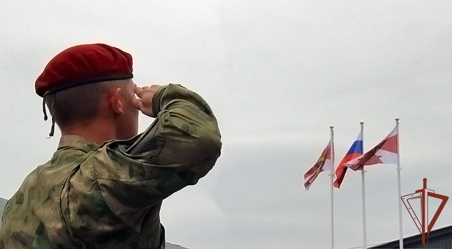 В ОГВ(с) поздравили подразделения спецназа Росгвардии с профессиональным праздником