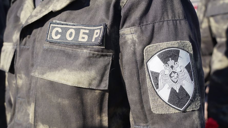 СОБР Росгвардии пресек в Ульяновской области деятельность группы по производству незаконного контента 
