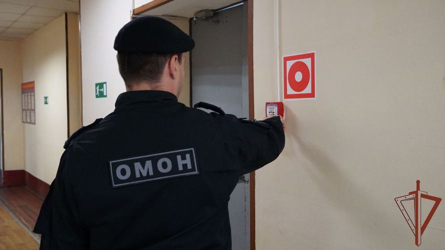 Совместно с сотрудниками МЧС  росгвардейцы провели противопожарные учения