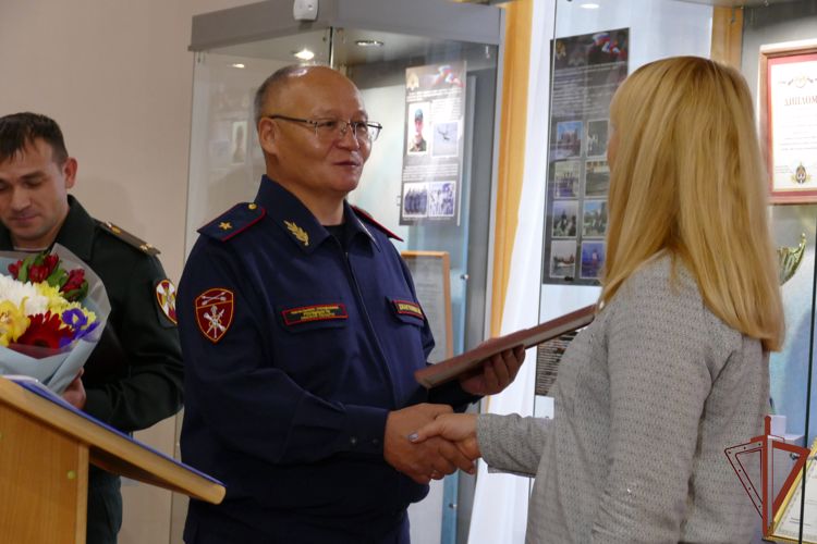 Выставка, посвященная юбилею ОМОН Росгвардии, открылась в Музее воинской славы омичей