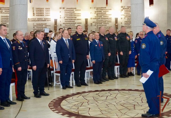 Росгвардейцы в Волгограде встретились с участниками ежегодного межрегионального слета кадет Следственного комитета России