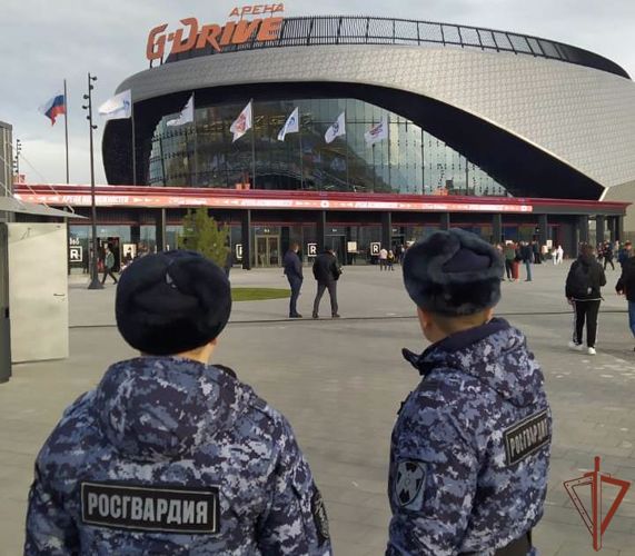 Росгвардия обеспечила правопорядок матча КХЛ в Омске