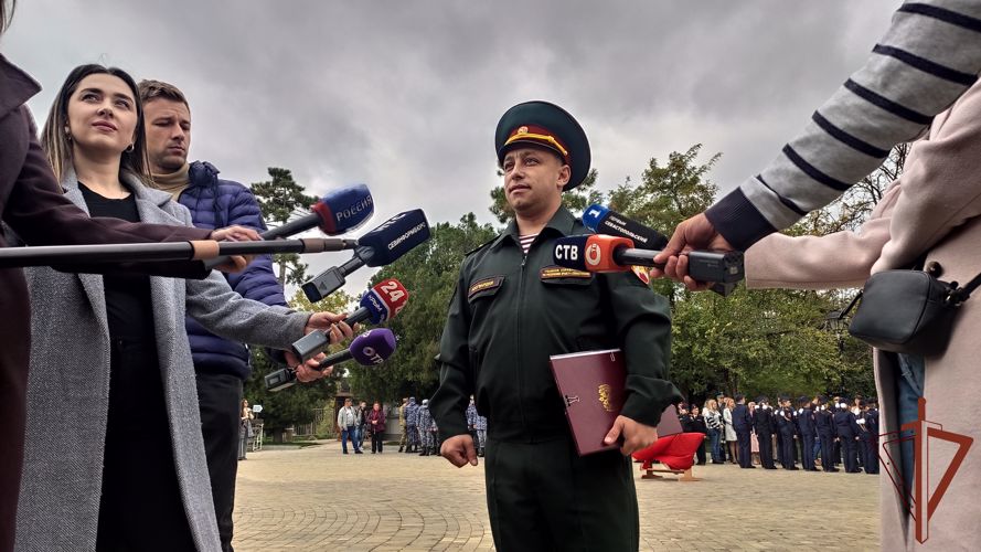 Кадеты Росгвардии дали торжественную клятву в историческом месте Севастополя (видео)
