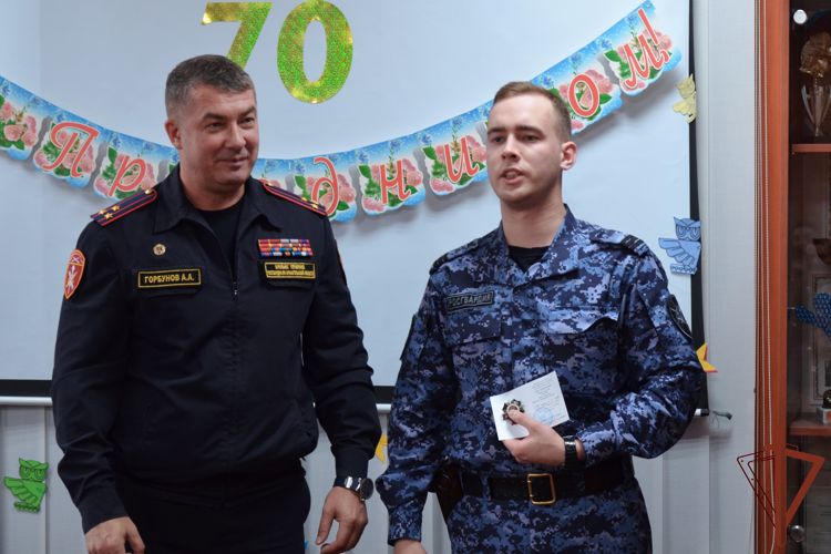 В Северо-Западном округе Росгвардии отметили 70-летие вневедомственной охраны