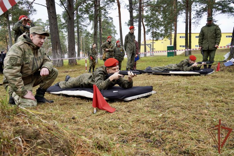 Росгвардейцы организовали для юных жителей Ленинградской области «Тропу Боевого Братства»