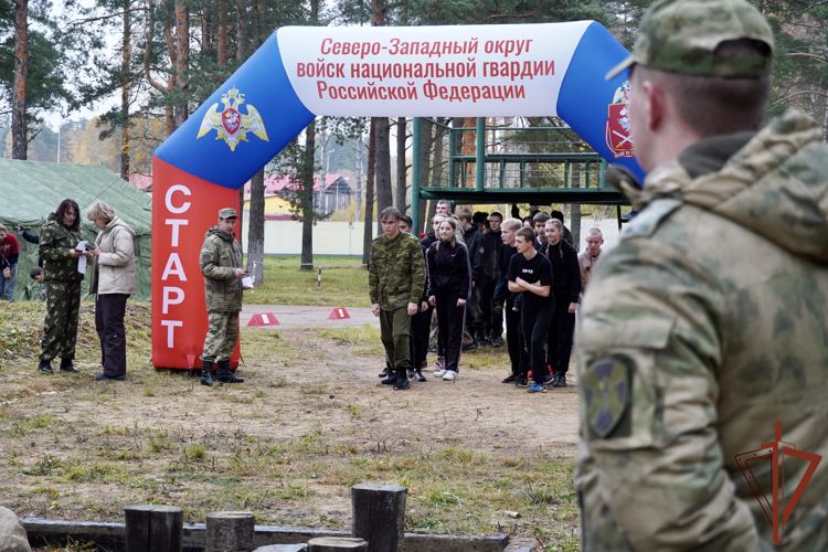 Росгвардейцы организовали для юных жителей Ленинградской области «Тропу Боевого Братства»