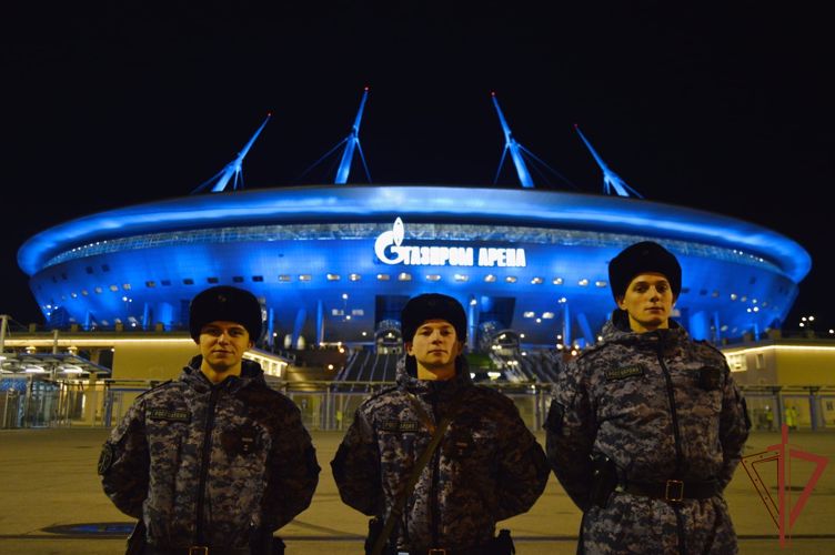 Росгвардия обеспечила правопорядок во время РПЛ в Санкт-Петербурге