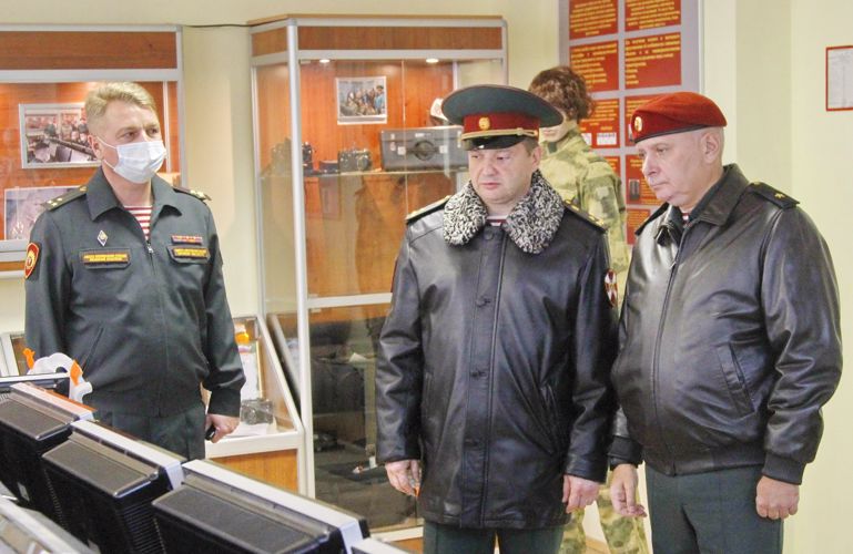 Командующий Северо-Западным округом Росгвардии посетил Санкт-Петербургский военный институт войск национальной гвардии