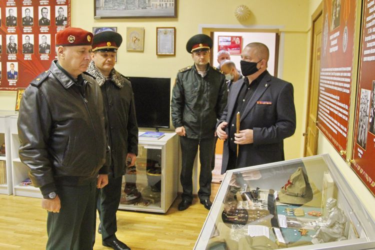Командующий Северо-Западным округом Росгвардии посетил Санкт-Петербургский военный институт войск национальной гвардии