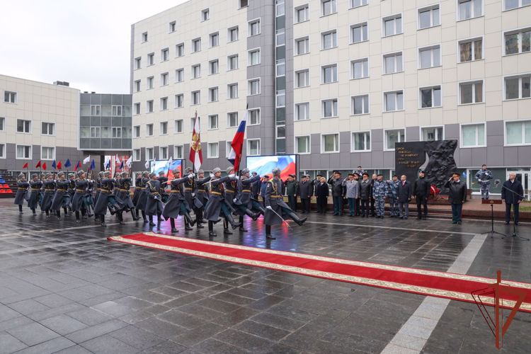 Генерал армии Виктор Золотов и Мэр Москвы Сергей Собянин поздравили сотрудников московского ОМОН «Авангард» Росгвардии с 35-летием 
