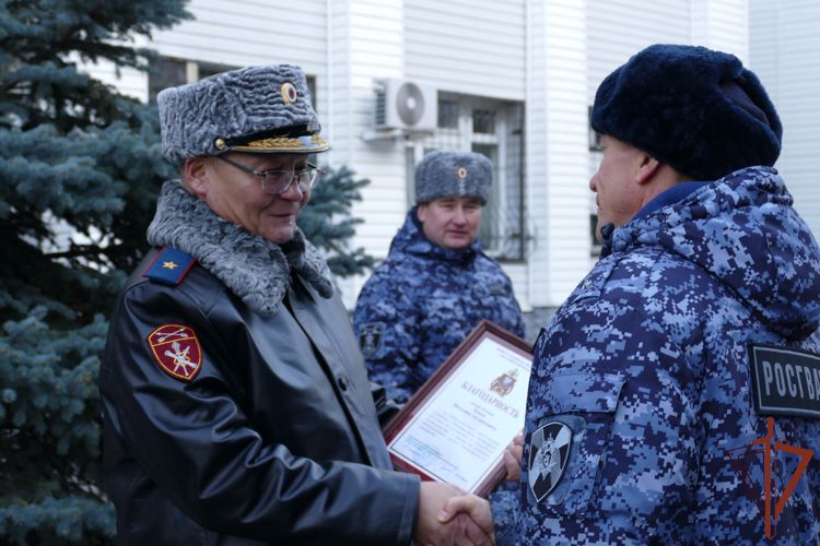 В Сибири прошли торжественные мероприятия, посвященные юбилею со Дня образования вневедомственной охраны Росгвардии 