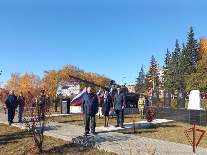 Увековечена память погибшего росгвардейца в Алтайском крае