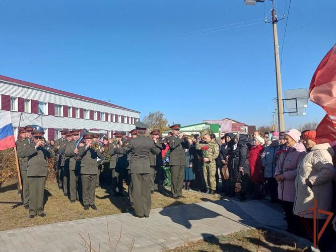 Увековечена память погибшего росгвардейца в Алтайском крае