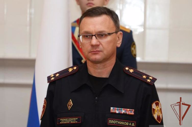 Росгвардейцам - участникам спецоперации вручены госнаграды в Вологде